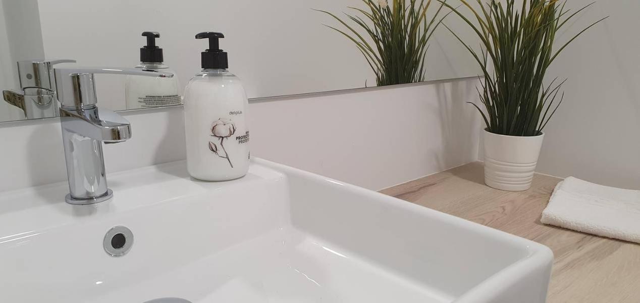 Apartamentos Antares 3 Milladoiro Buitenkant foto