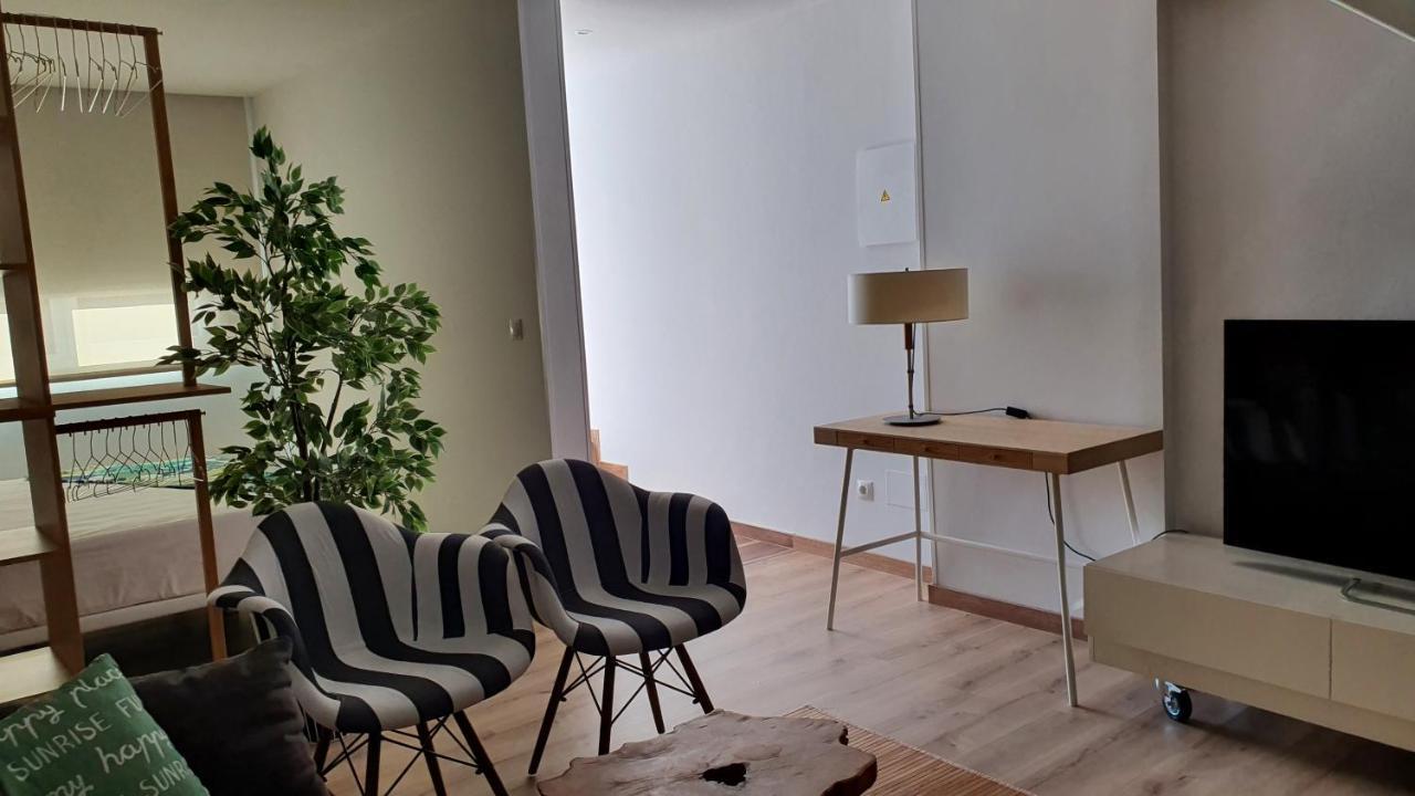 Apartamentos Antares 3 Milladoiro Buitenkant foto