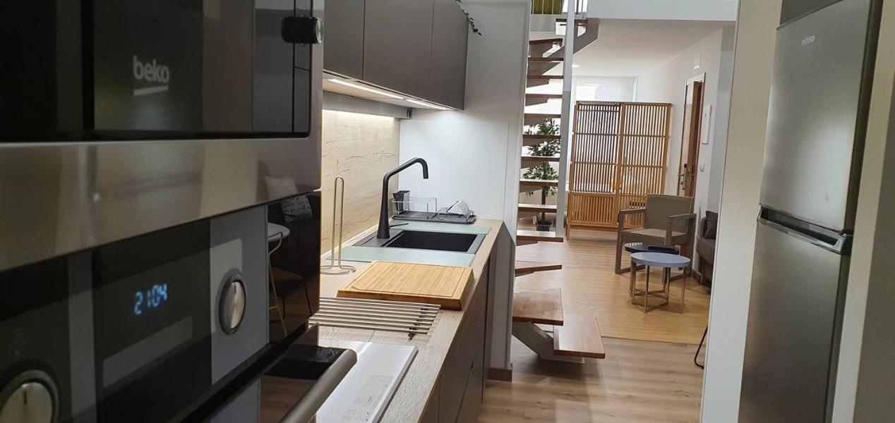 Apartamentos Antares 3 Milladoiro Buitenkant foto