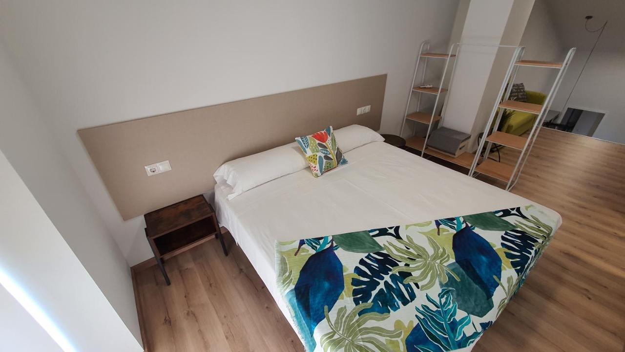 Apartamentos Antares 3 Milladoiro Buitenkant foto